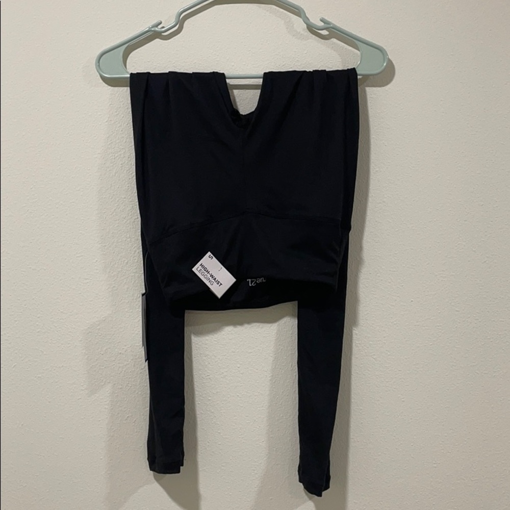 Rue 21 leggings